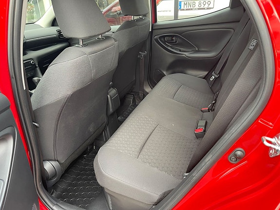 Mazda 2 8 of 15