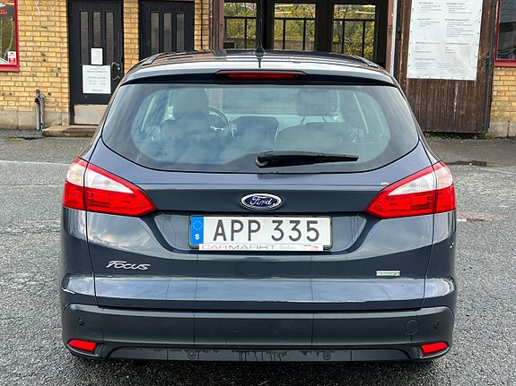 Ford Focus 8 of 21