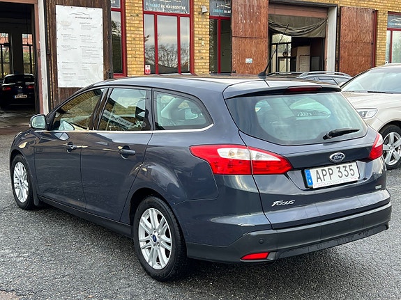 Ford Focus 7 of 21