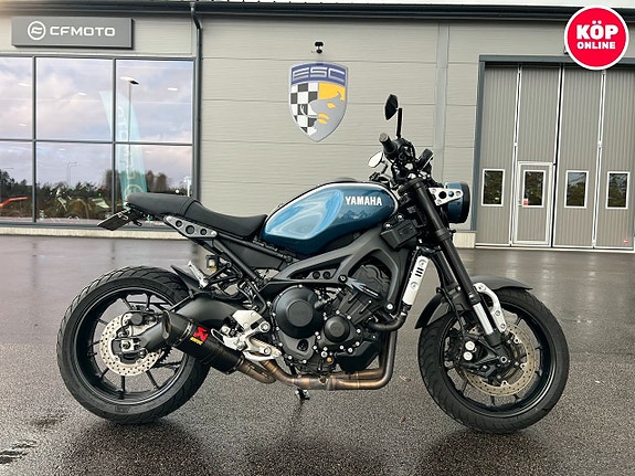 Yamaha XSR900 Akrapovic helsystem