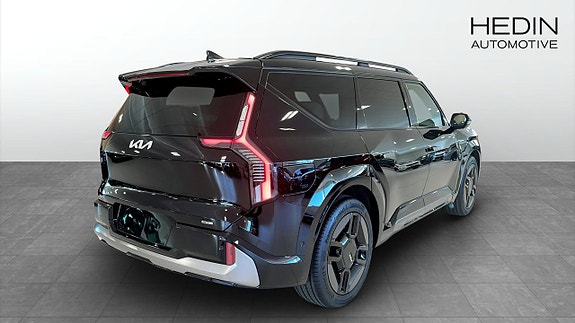 Kia EV9 5 of 18