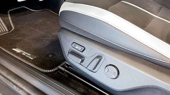Kia EV6 11 of 15