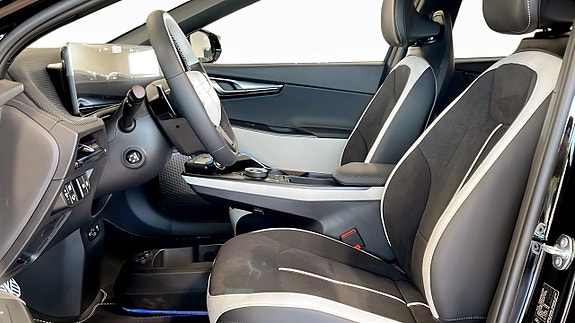 Kia EV6 10 of 15