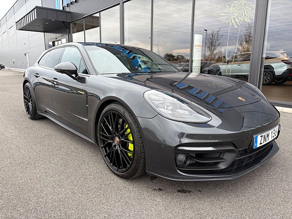 Porsche Panamera 4S