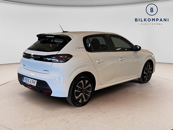 Peugeot 208 5 of 5