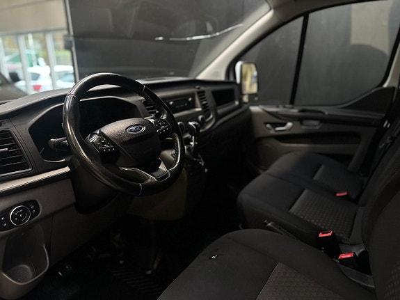 Ford Transit Custom 10 of 22