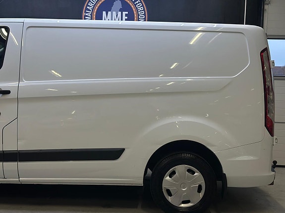 Ford Transit Custom 7 of 22