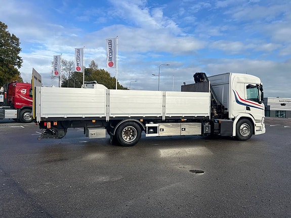 Scania P320 4x2 Kranbil med Z-Lyft, Euro 6 7 of 12