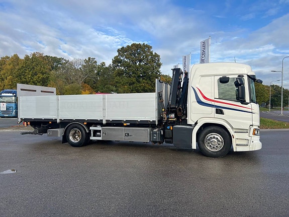 Scania P320 4x2 Kranbil med Z-Lyft, Euro 6 6 of 12