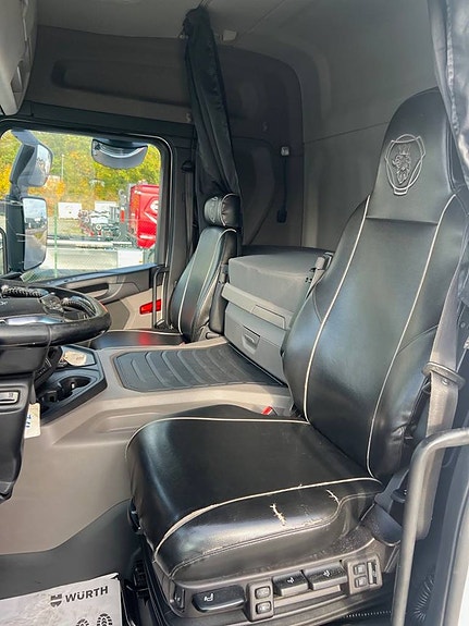 Scania P320 4x2 Kranbil med Z-Lyft, Euro 6 11 of 12