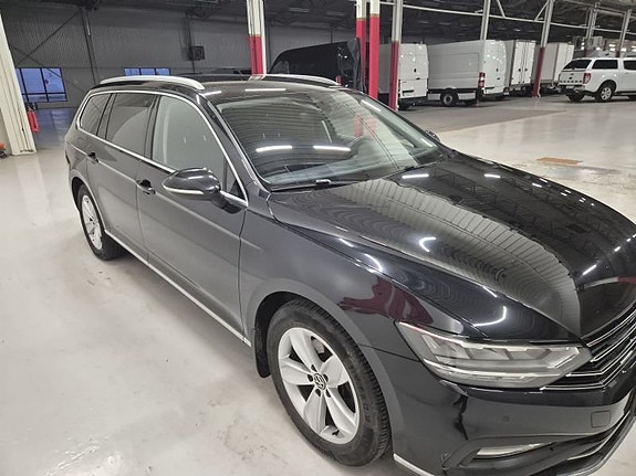 Volkswagen Passat 3 of 5