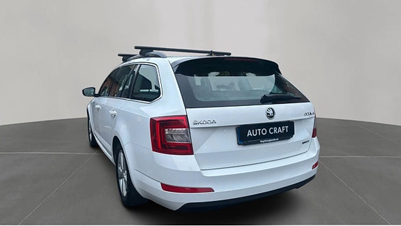Skoda Octavia 7 of 13