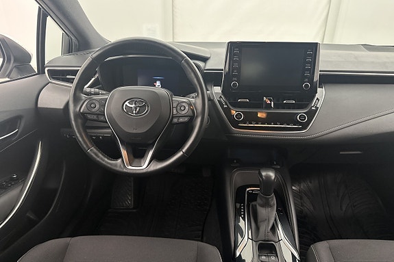 Toyota Corolla 17 of 30