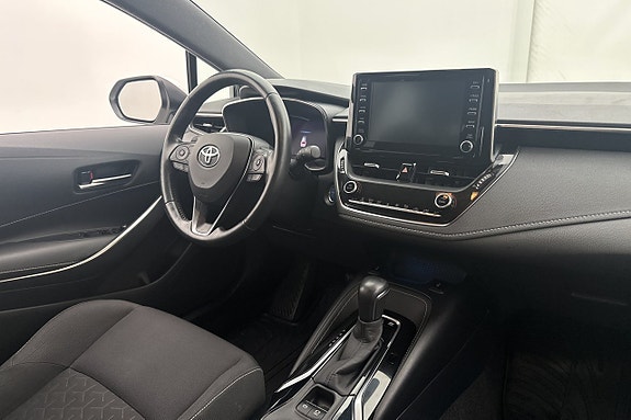 Toyota Corolla 26 of 28