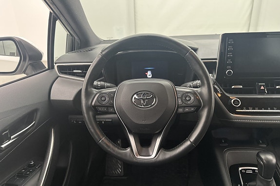 Toyota Corolla 18 of 30