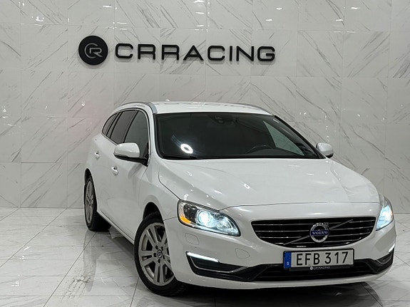 Volvo V60 2 of 20