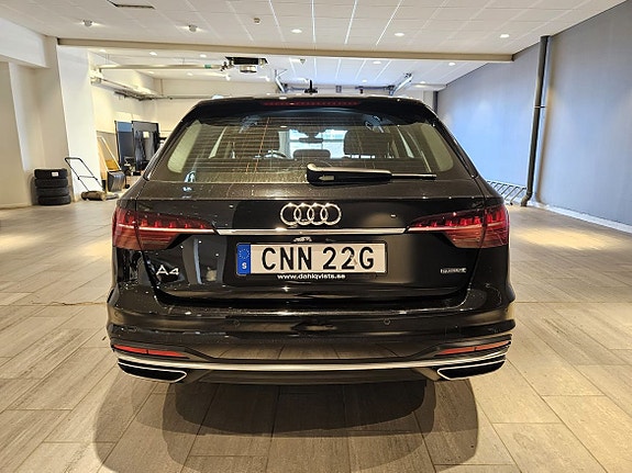 Audi A4 7 of 27