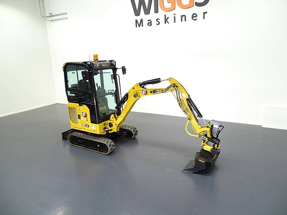 CAT 301.8 Next / Engcon EC02B / S30 3 of 4