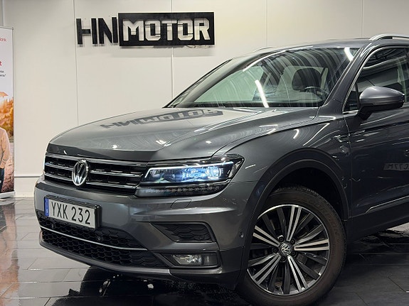 Volkswagen Tiguan Allspace 2 of 5