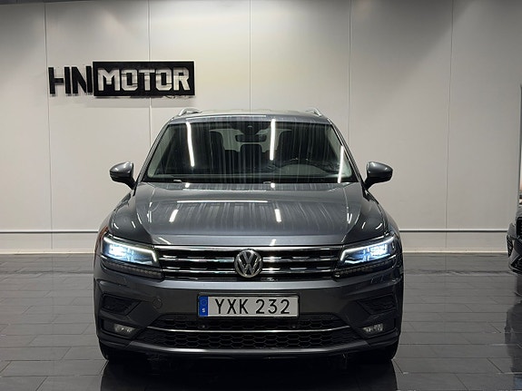 Volkswagen Tiguan Allspace 3 of 5