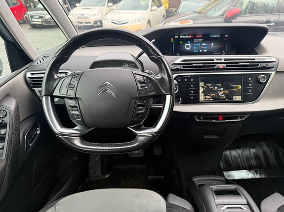 Citroen Grand C4 Picasso 13 of 23