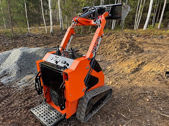 Minilastare TW480T inkl. skopa (Skid Steer)