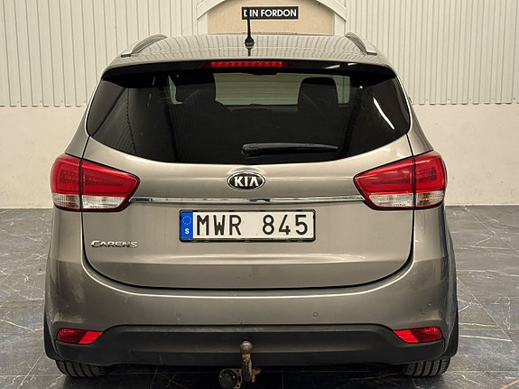 Kia Carens 5 of 16