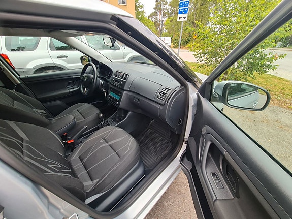 Skoda Fabia 13 of 21