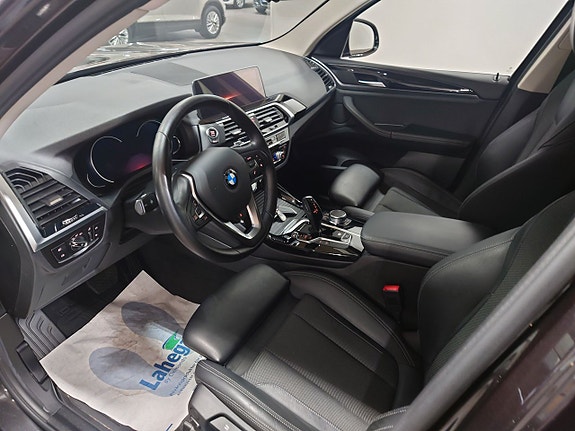 BMW X3 8 of 10