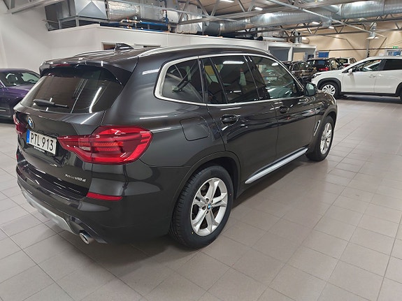 BMW X3 6 of 10