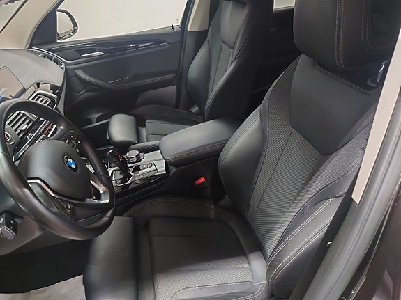 BMW X3 9 of 10