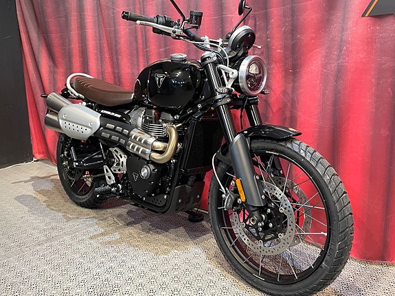 Triumph SCRAMBLER 1200 X 4 of 18