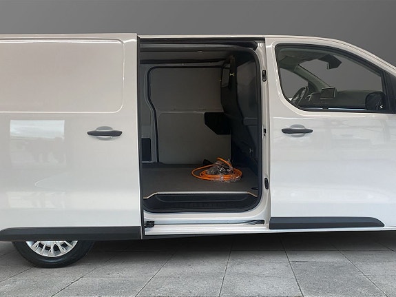 Toyota Proace 10 of 12
