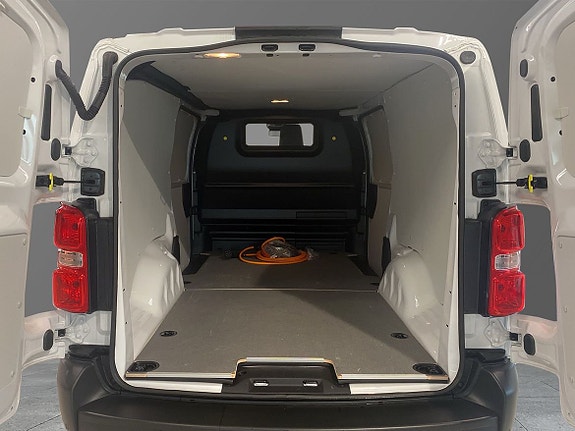 Toyota Proace 12 of 12