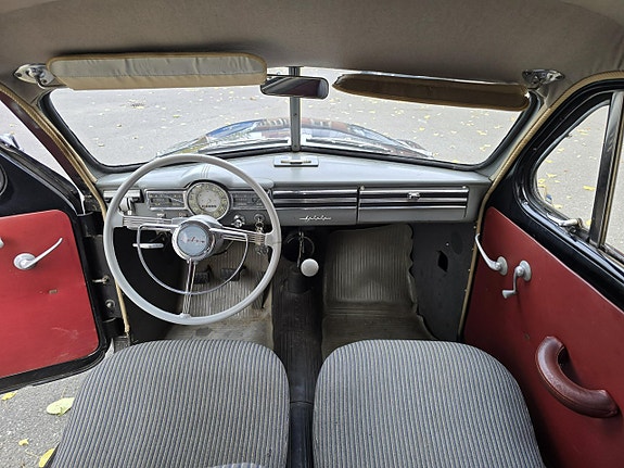 Volvo PV 11 of 15