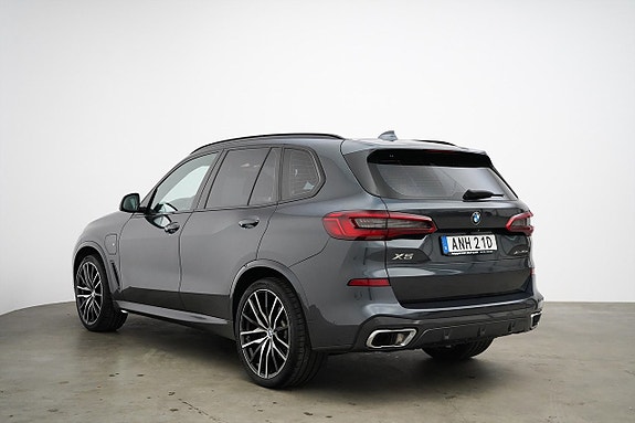 BMW X5 4 of 5