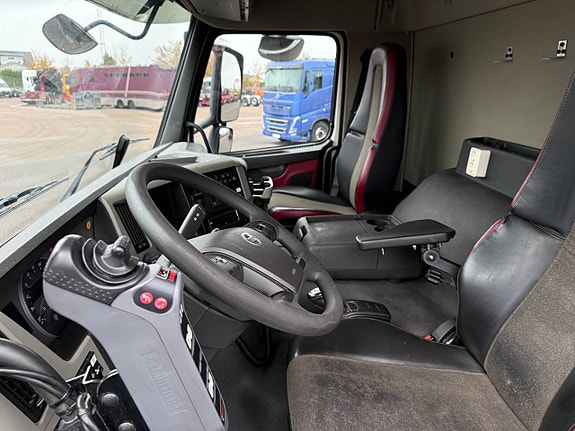 SMIDIG LASTVÄXLARE VOLVO FM380 LÅGMIL 11 of 12