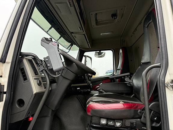 SMIDIG LASTVÄXLARE VOLVO FM380 LÅGMIL 10 of 12