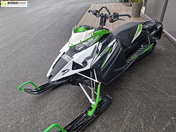 Arctic Cat M 6000 141" 2 of 3
