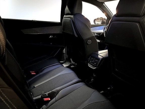 Peugeot 5008 13 of 16