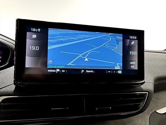 Peugeot 5008 10 of 16