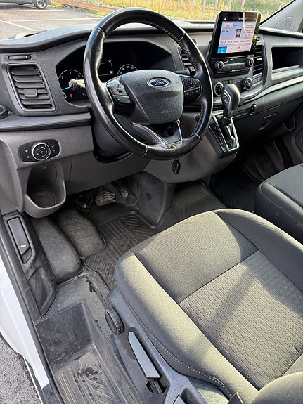 Ford Transit Custom 10 of 11