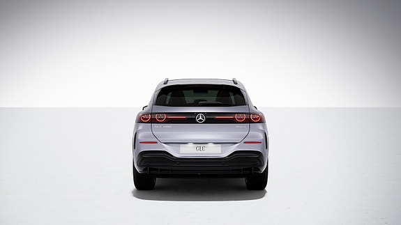 Mercedes-Benz GLC400 4 of 5