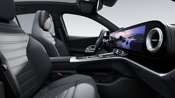 Mercedes-Benz GLC400 12 of 17