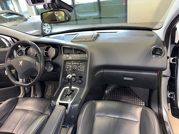 Peugeot 5008 16 of 22