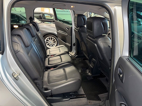 Peugeot 5008 9 of 22