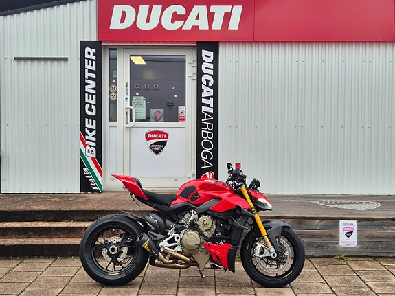 Ducati Streetfighter V4S