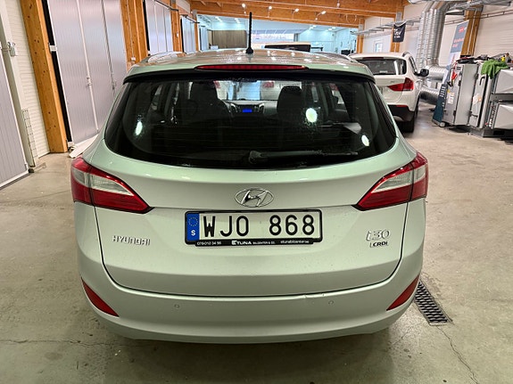 Hyundai i30 14 of 16