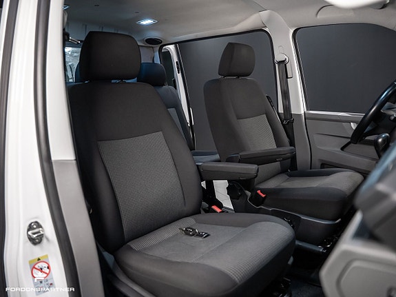 Volkswagen Transporter 23 of 27