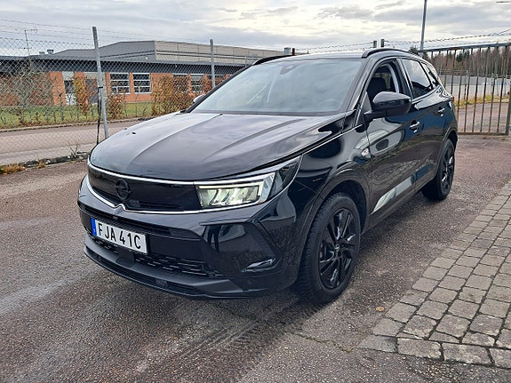 Opel Grandland 3 of 5